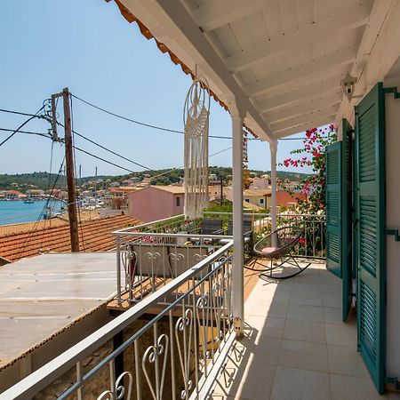 Апартаменти Paola'S Full Sea View House Ґайос Екстер'єр фото