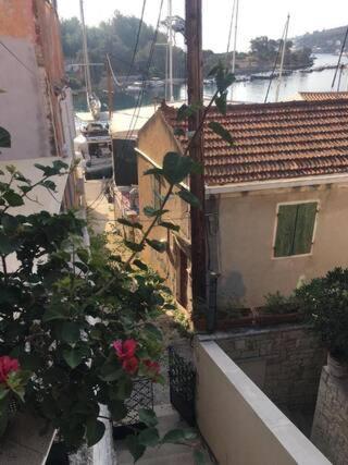 Апартаменти Paola'S Full Sea View House Ґайос Екстер'єр фото