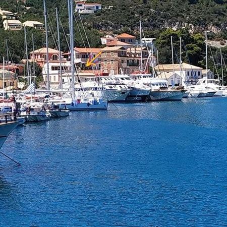 Апартаменти Paola'S Full Sea View House Ґайос Екстер'єр фото