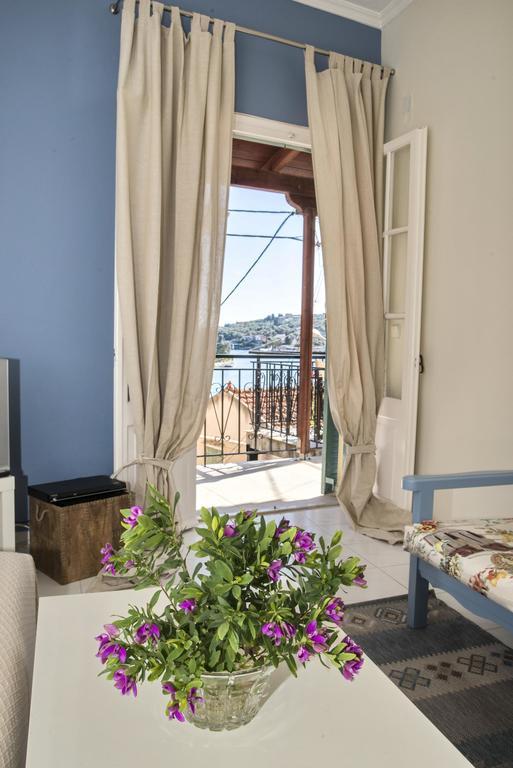 Апартаменти Paola'S Full Sea View House Ґайос Екстер'єр фото
